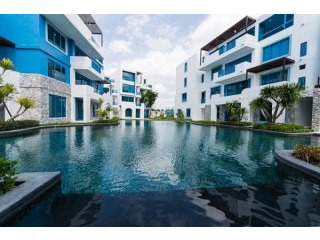 1 Bed Beachfront Condo At The Crest..