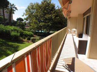 Apartment - 2 bedroom - 76m2 for sale -..
