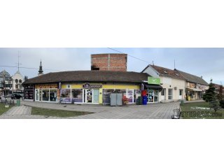 Lokal u strogom centru Surcina