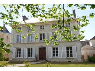 9 bedroom Character For Sale: 02400..