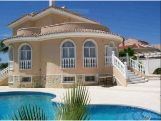 6 Bedrooms - Villa - Alicante - For Sale