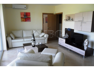 Stylish Two-Bedroom Apartment in Solo 2..