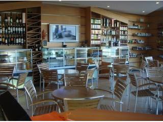 Bar and Restaurant for sale in New..