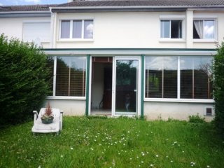 4 Bedroom Suburbian House For Sale