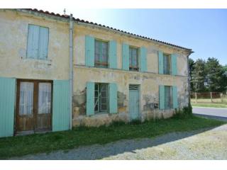 House - Poitou-Charentes - For Sale