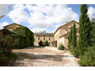 Castres Stone Property, 4 Independent..