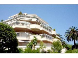 Sale Apartment - Antibes Bord de Mer