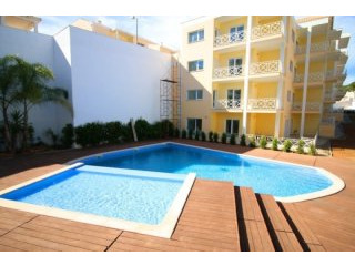 Stylish T2+1 Bedroom Apartment In..