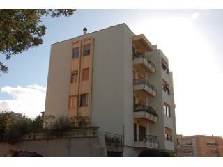 4 Bedrooms - Apartment - For Sale