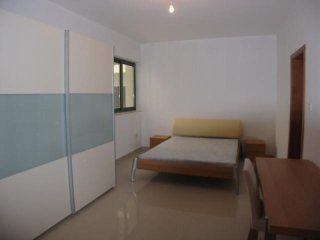 Flat, Luxurious Finish