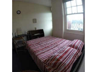 Double Bedroom In Great Flat In North..