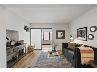 2 Bedrooms - Townhouse - New York State..