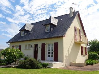 Lovely Detached House, Rural Setting
