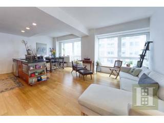1 bedroom Apartment For Sale: 440 KENT..