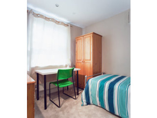 Single with single bed near Ealing..