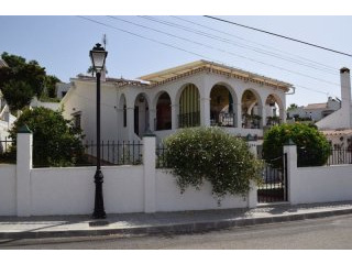 Villa for Sale in Caleta de Velez -..