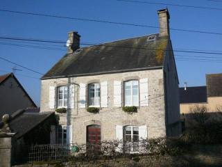 Maison / Villa - Maison En Pierre..