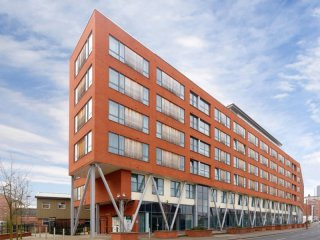 20/20 Apartments - Leeds, UK