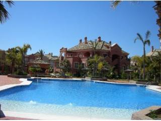 Luxury apartment next to Puerto Banus..