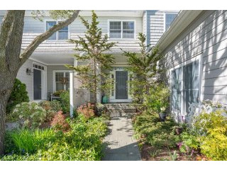3 bedroom House For Sale: 2 Rockledge..