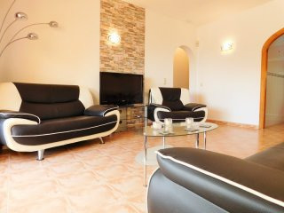 Lovely 2 Bedroom 1 Bathroom Apartment..