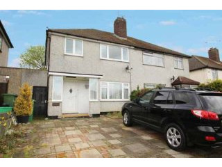 3 bedroom, Semi-detached House house..