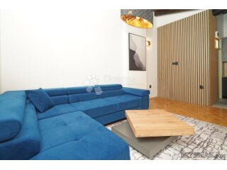Elegantna prizemnica u nizu 82 m²- Červar
