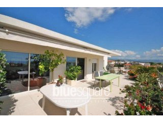 Antibes - 3 bedrooms with sea view