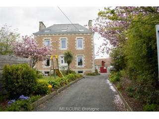 9 bedroom House For Sale: 22500 PAIMPOL