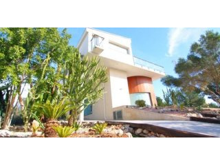 5 Bedroom 3 Bathroom Villa in Javea.
