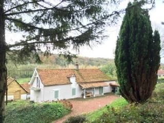 4 Bedroom Farm House For Sale