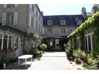 6 bedroom Town House For Sale: 86000..