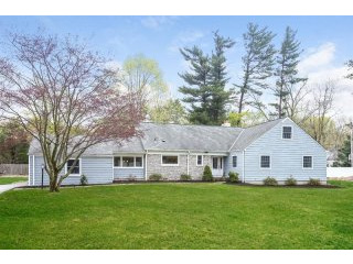 3 bedroom House For Sale: 245 Bedford..