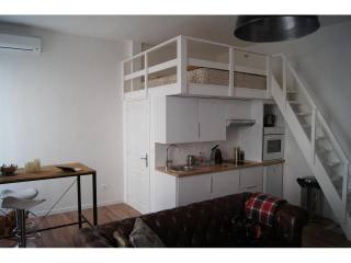 Minimal studio in Centre Ville