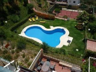 Apartment - Property located in..