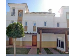 2 bedroom town house for sale