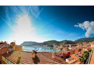 3 Bedrooms - Attic - For Sale