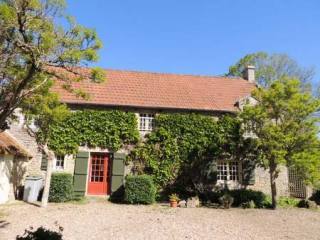 Lovely Fitted Out Farmhouse