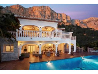 4 Bedroom Villa In Javea