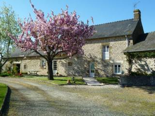 Simply Delightful French Longere