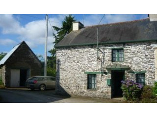 Delightful stonebuilt cottage, 65,000 €