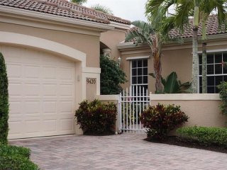 3 bedroom House For Sale: 9420 W Maiden..