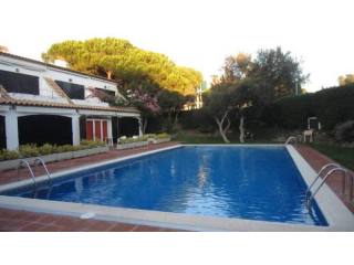 APARTMENT WITH POOL IN CALELLA