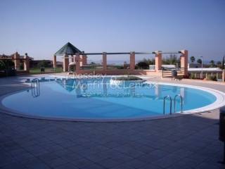 2 bedroom Apartment property for sale..