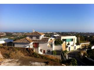 Panoramic Golf & Sea View Plot Looking..