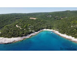 Zemljište na obali mora