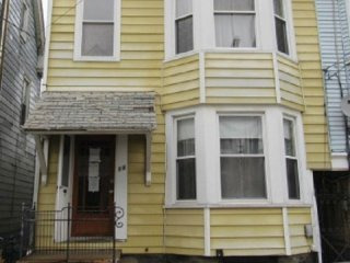 18 Reese Ct Phillipsburg, NJ, 08865..