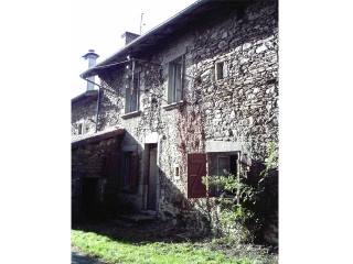 Lovely Renovation Project With An House..