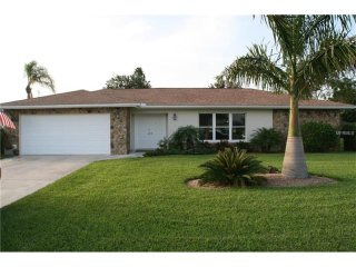 3 bedroom House For Sale: 951 E Douglas..