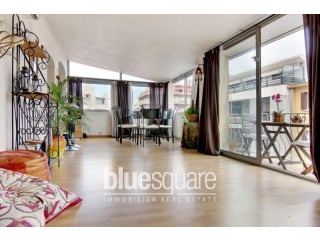 Top floor one bedroom apartment